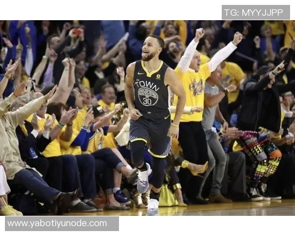 库里期待新赛季揭幕战与湖人对决感觉良好信心满满 库里期待新赛季揭幕战与湖人对决感觉良好信心满满