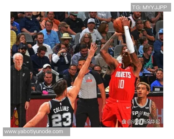 小贾巴里史密斯精彩反击轻松双手扣篮震撼全场展现超强实力 小贾巴里史密斯精彩反击轻松双手扣篮震撼全场展现超强实力