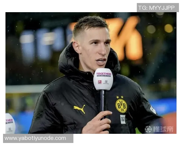 哈曼呼吁施洛特贝克冷静发言切勿让多特蒙德因言论分裂 哈曼呼吁施洛特贝克冷静发言切勿让多特蒙德因言论分裂